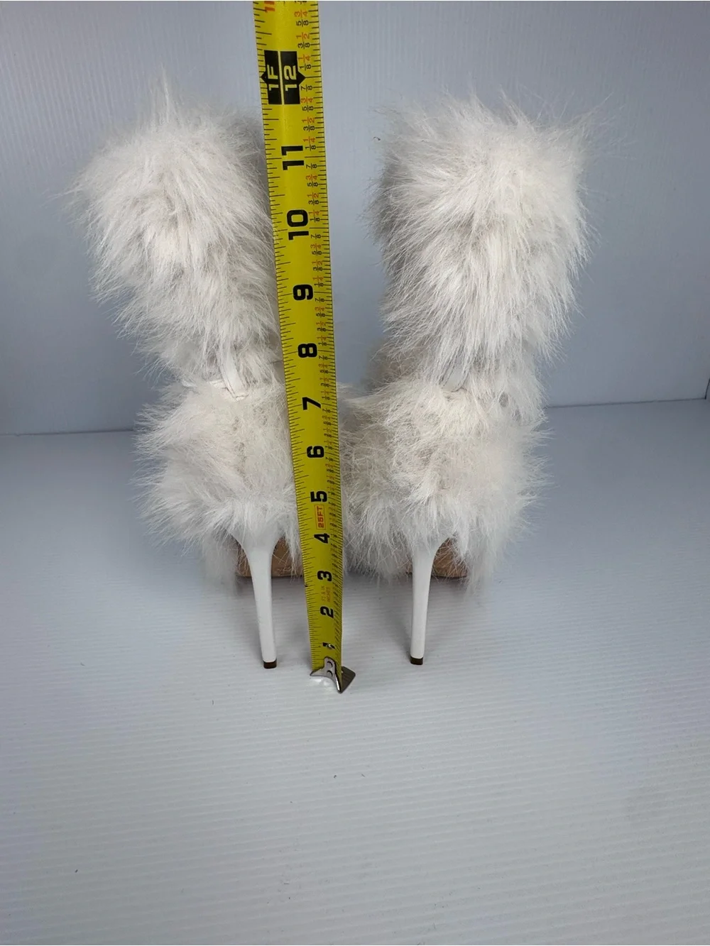 Azalea Wang Ivory Faux Fur Boots Sz. 6 Stiletto Heel Lace-Up Statement Boots NIB
